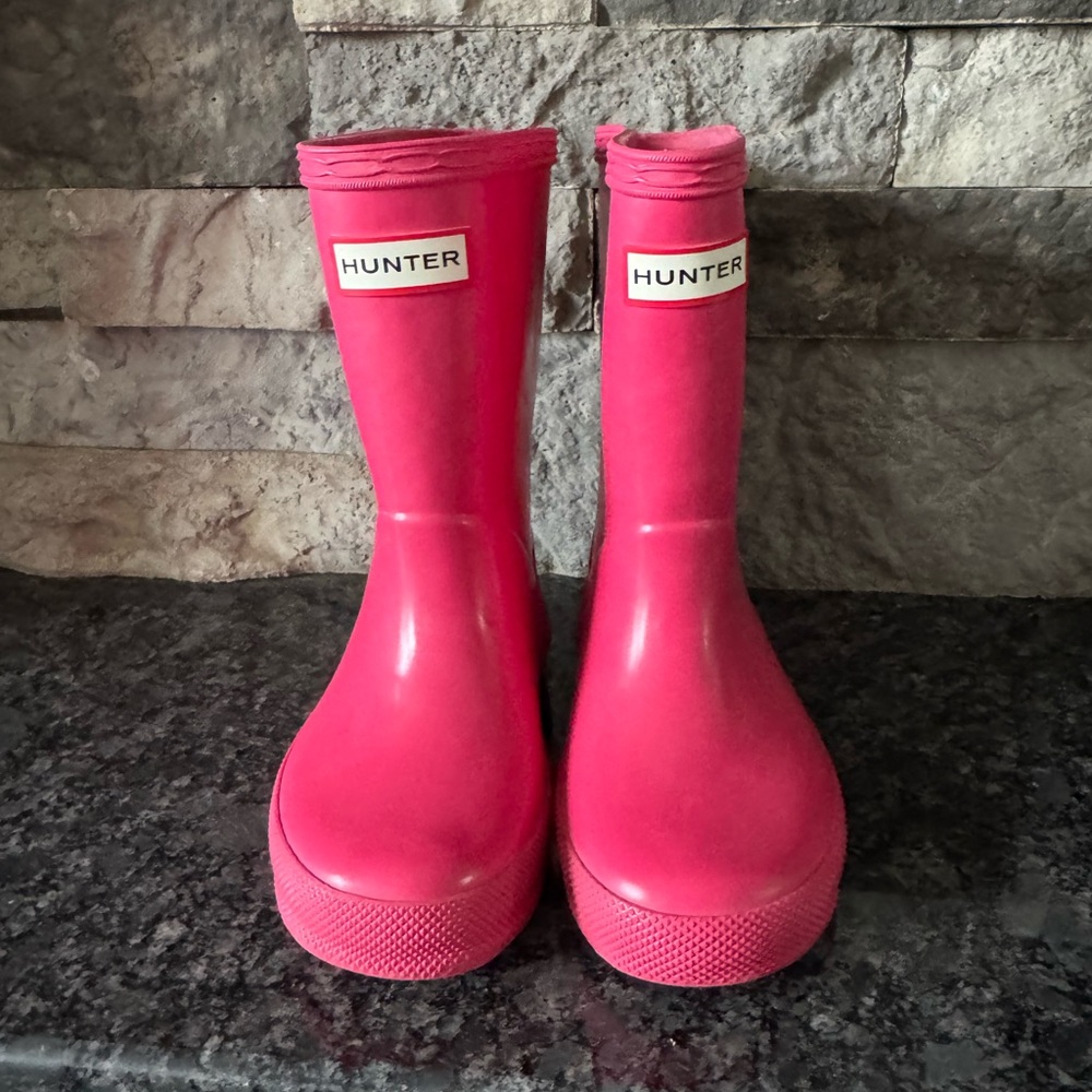 Hunter Toddler Girls Pink Rain Boots - size 7